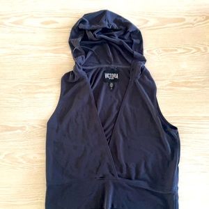 Hoodie workout top